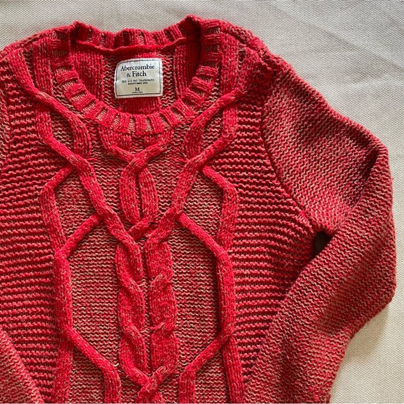 Abercrombie & Fitch Red Cable Knit Pullover Sweater Women’s Size M Cozy Winter - Picture 9 of 9